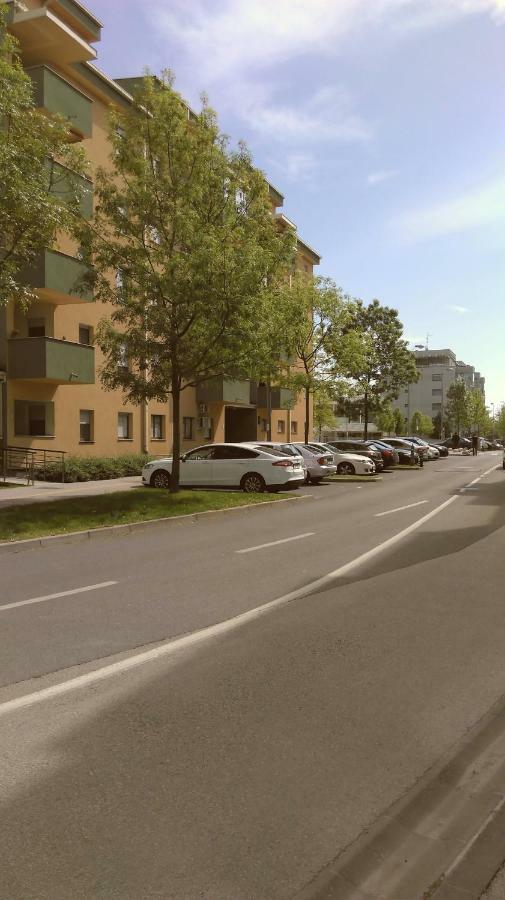 Ferienwohnung New Point Zagreb Exterior foto